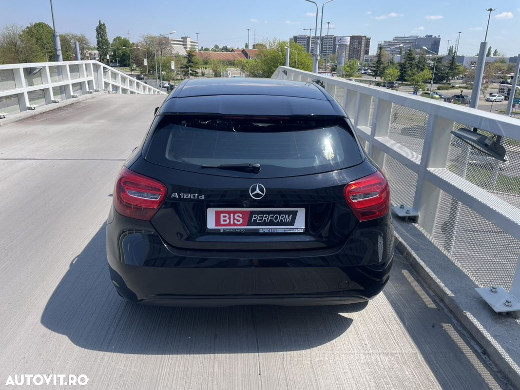 Mercedes-Benz A - 6