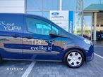 Ford Transit Courier - 26