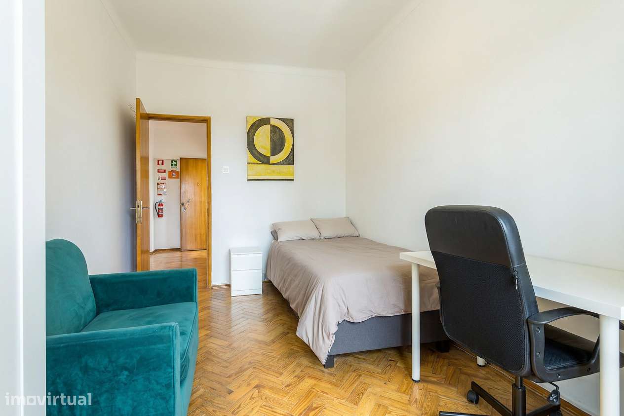 Apartamento T3, Almada-6
