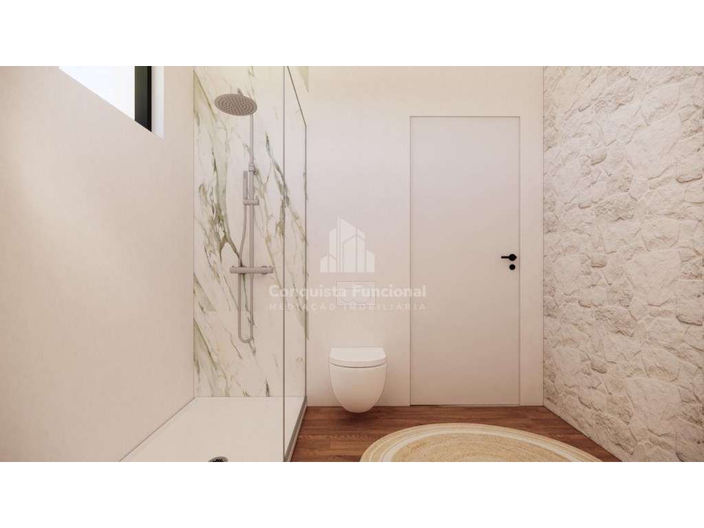 Moradia T3 Totalmente Remodelada em Cucujães-14