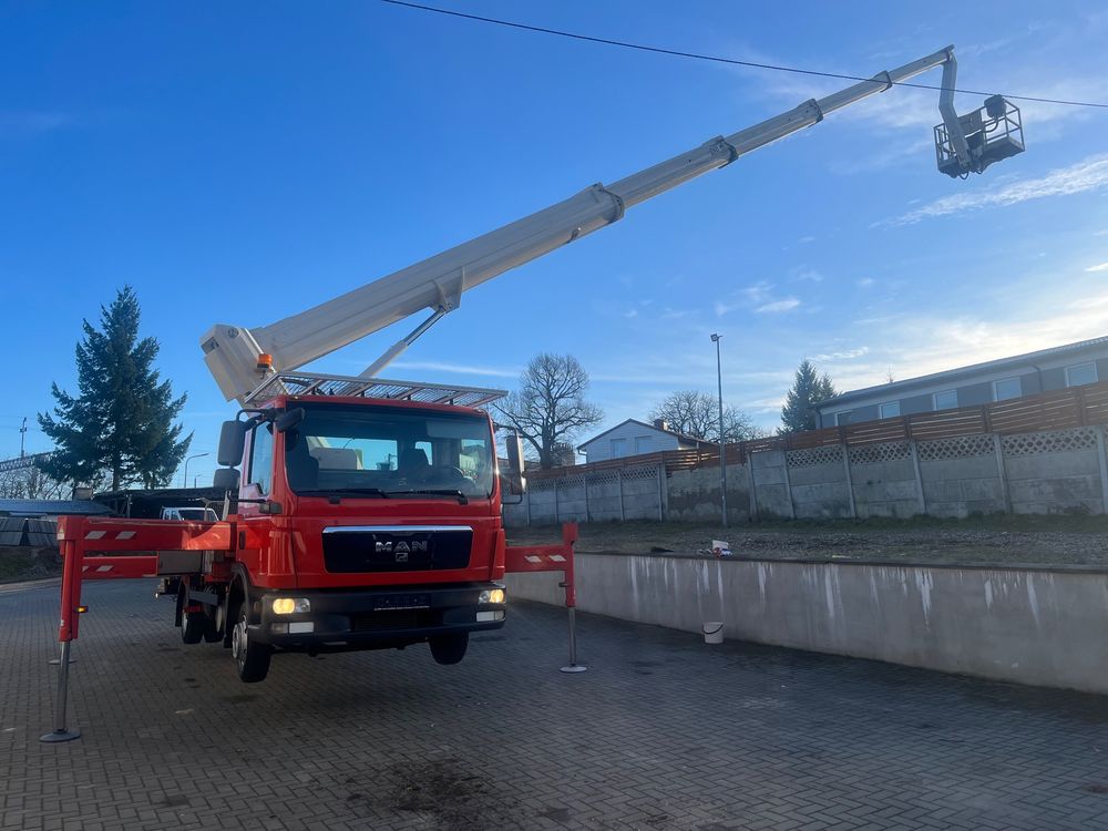 Podnośnik Koszowy Zwyżka 33 Metry Ruthmann T330 - zdjęcie 18