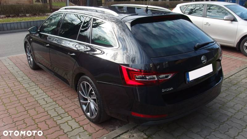 Skoda Superb 2.0 TDI SCR L&K DSG - 4