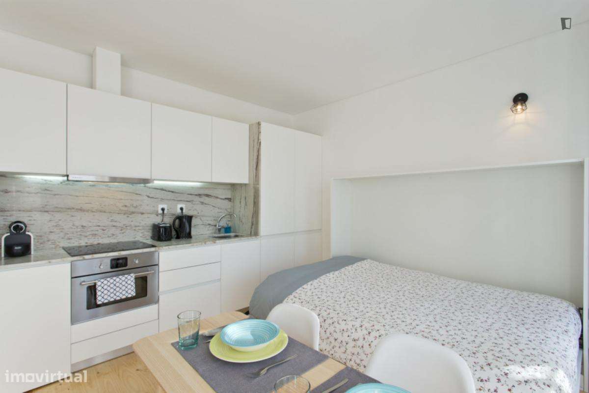 Estúdio - localizado em Cedofeita Porto - Grande imagem: 5/8