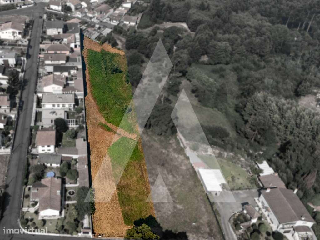 Terreno com 4634M2 em Paços de Brandão - Grande imagem: 2/14