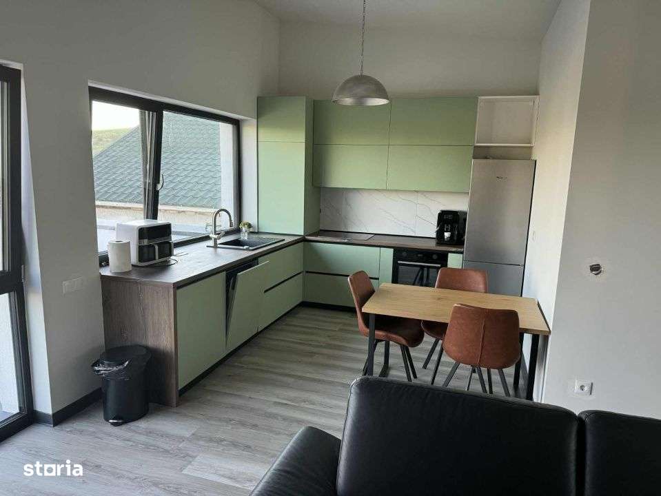 Vila de lux, 220 mp, la cheie, Dezmir - Imagine principală: 5/9