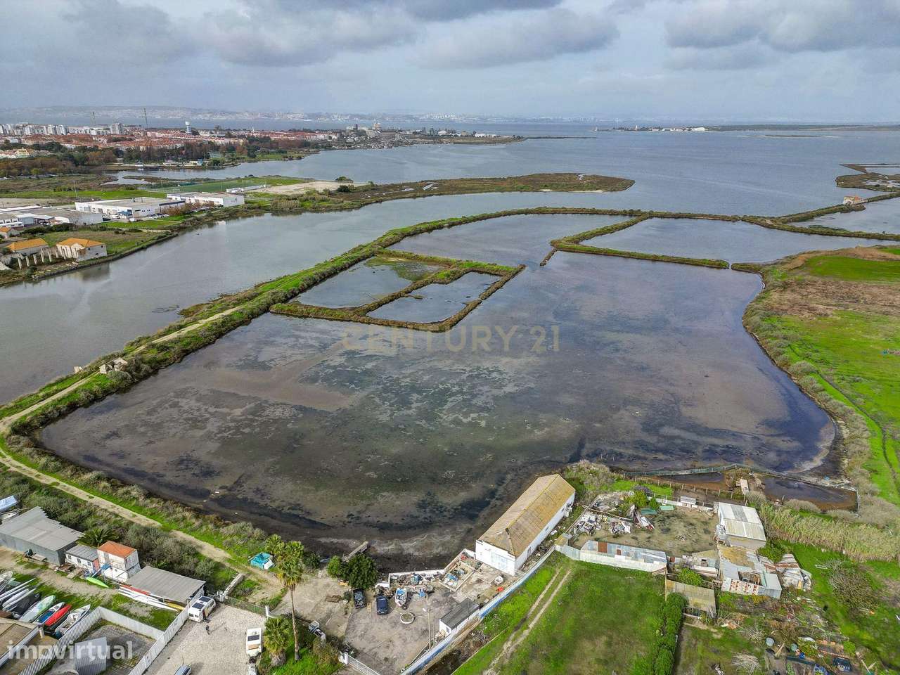 Terreno para Arrendamento, Piscicultura, 10,7ha, armazém multi-usos, A - Grande imagem: 2/27
