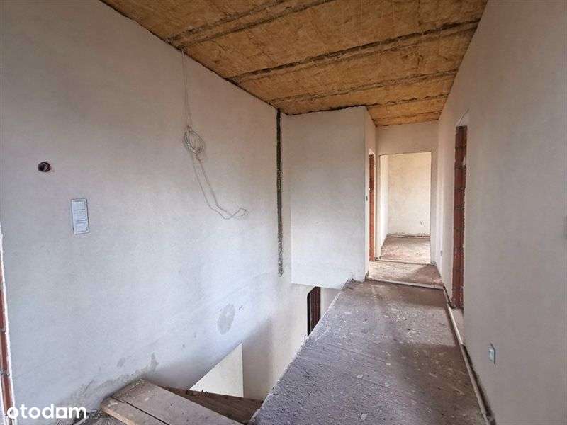 Sprzedam dom z garażem pod Koninem-7