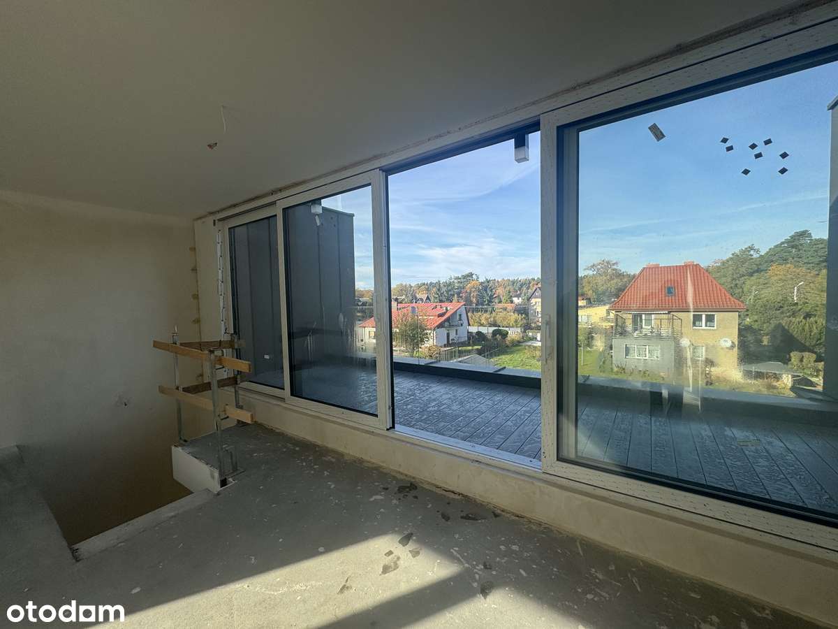 Nowoczesny dom  z ogrodem i tarasem na dachu !-4