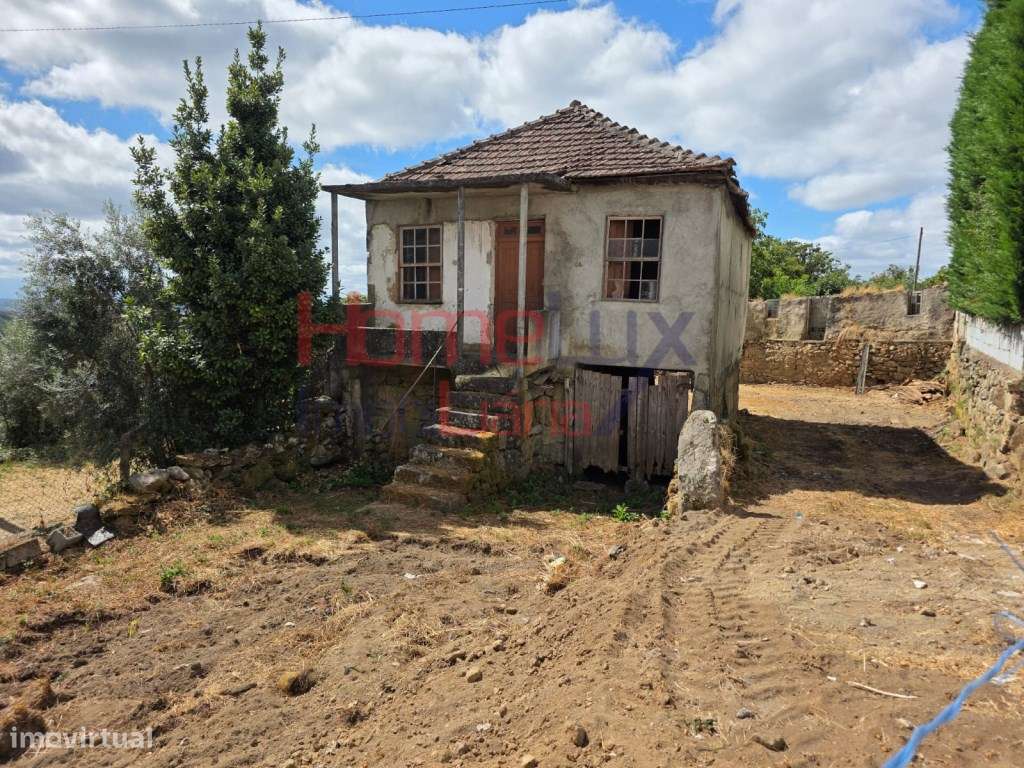 2 Moradias para venda em Cavernães, com terreno de 545m2 - Grande imagem: 2/29