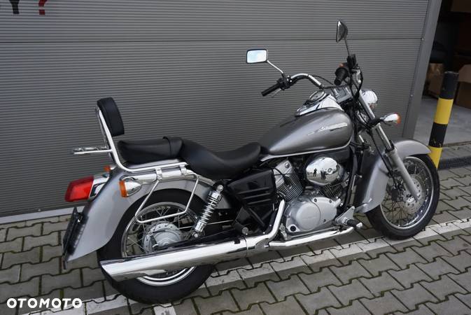 Honda Shadow - 4