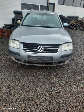 Dezmembrez VW Passat B5.5 - 1