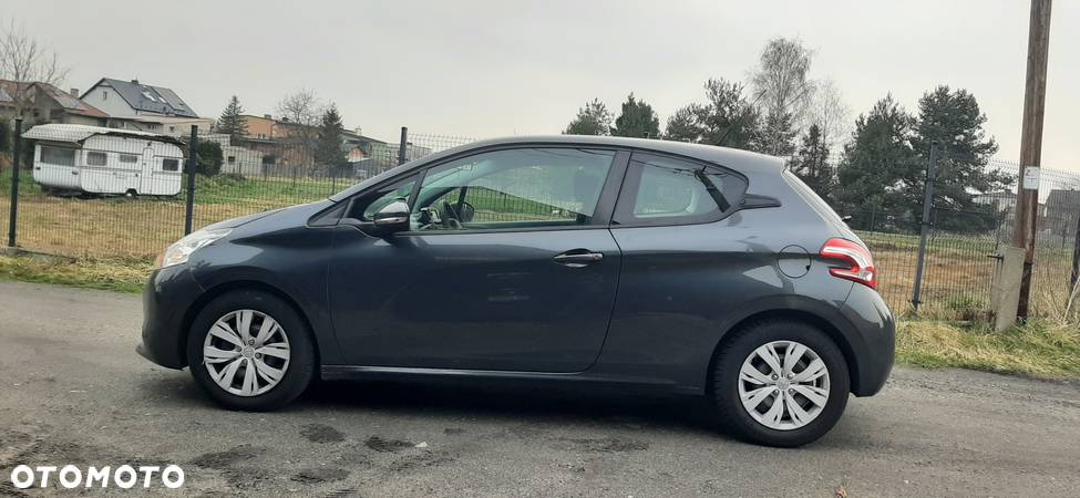 Peugeot 208 1.4 HDi Access - 5