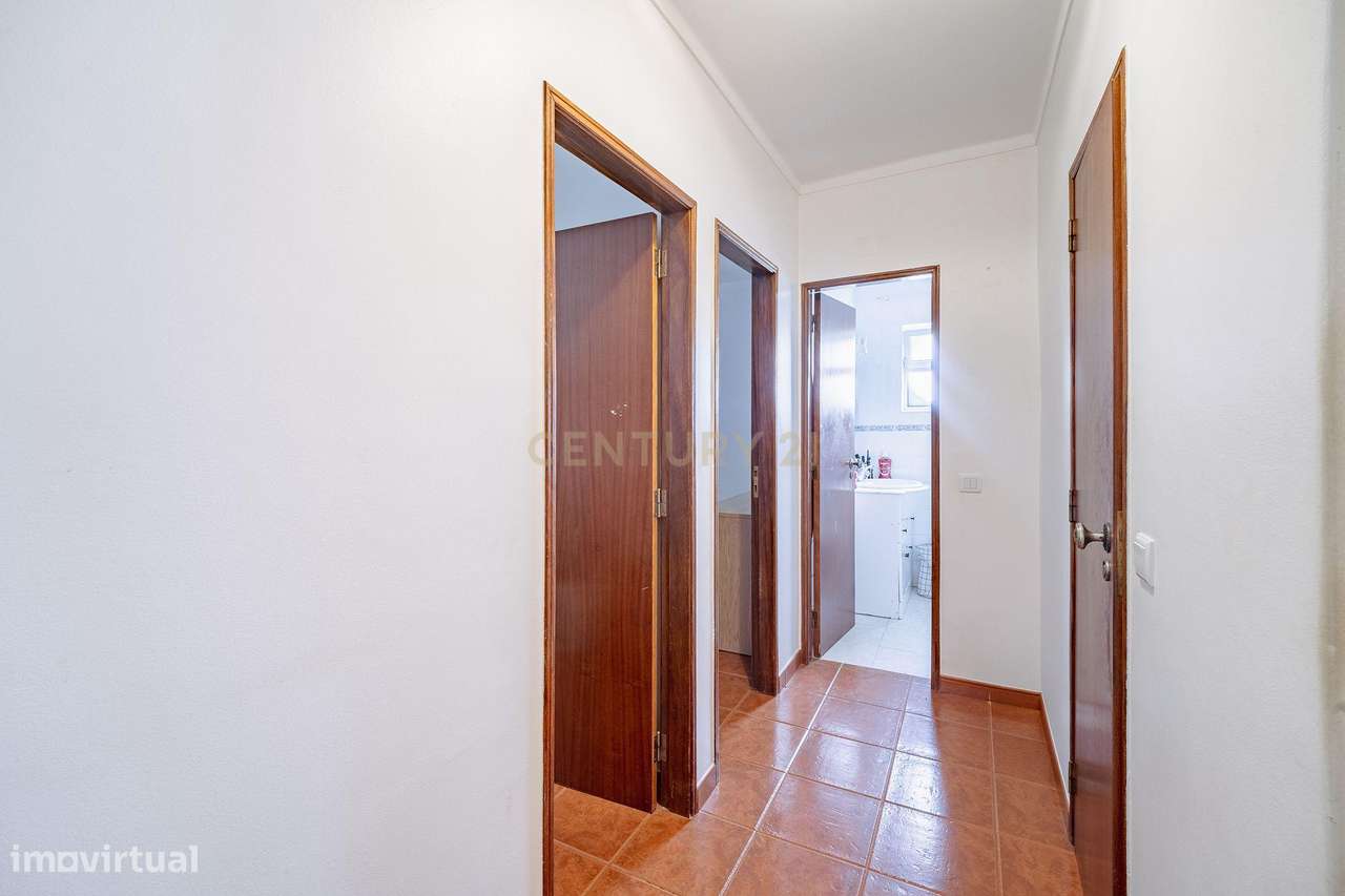 Apartamento T2 em Santarém - Oportunidade Única!-13
