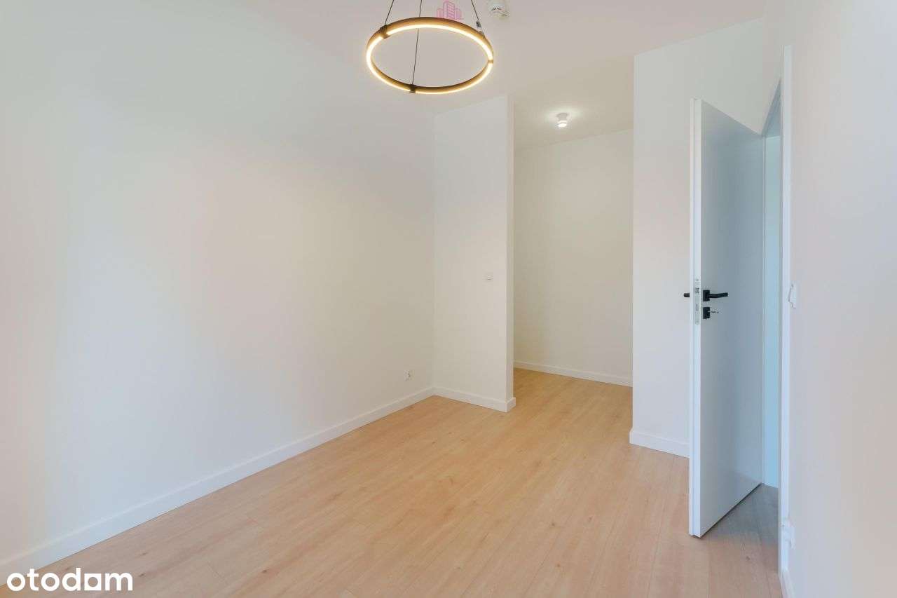 Gotowy apartament z parkingiem 100 M do plaży-11