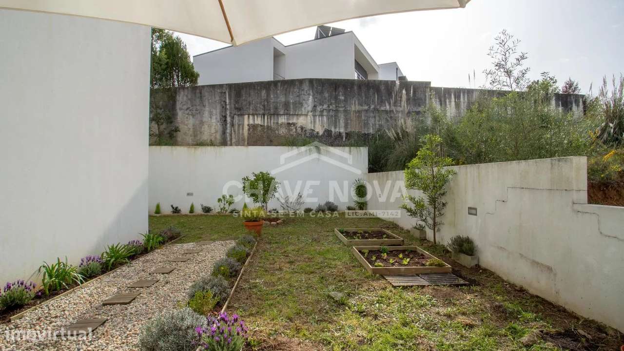 Apartamento T2 c/ Terraço e Jardim | SD/CO-6