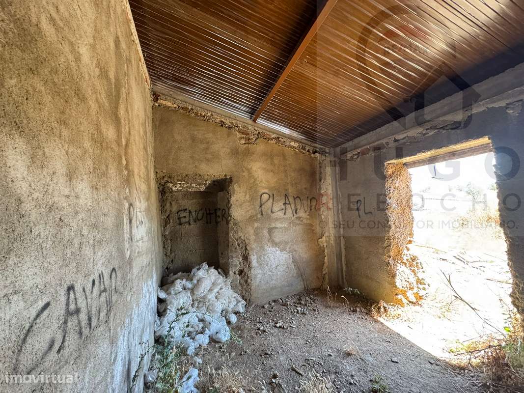 Quinta com 3000m² em Nossa Senhora de Machede-28