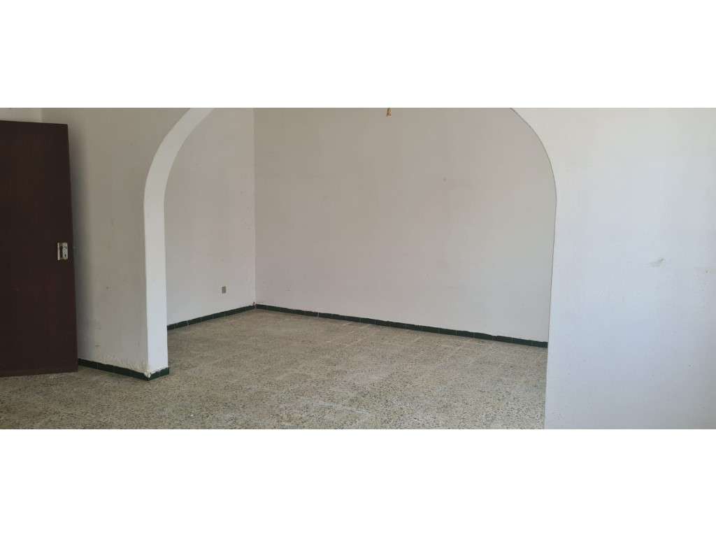 Casa no centro de Milfontes - Grande imagem: 3/32