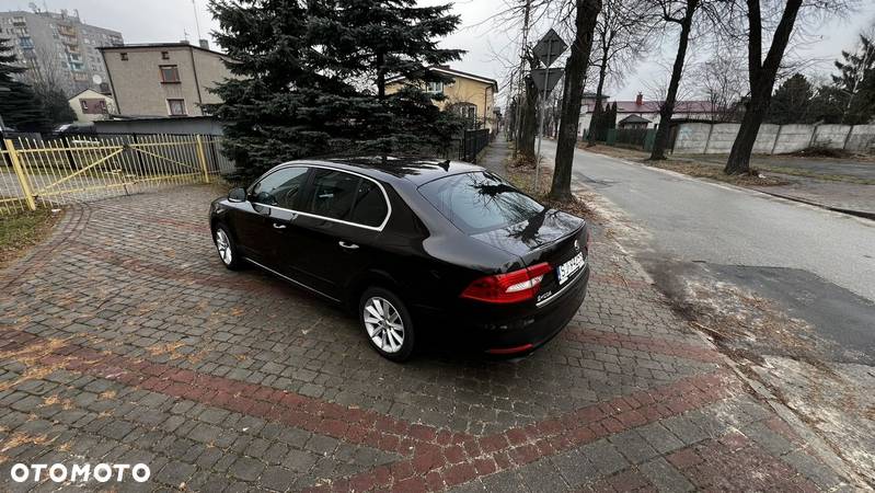 Skoda Superb 2.0 TDI Family - 30