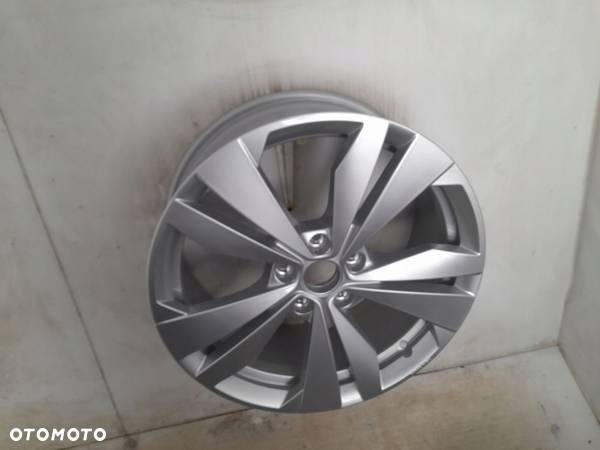 Felga aluminiowa Volkswagen OE LEON 7.5" x 18" 5x112 ET 50 - 1