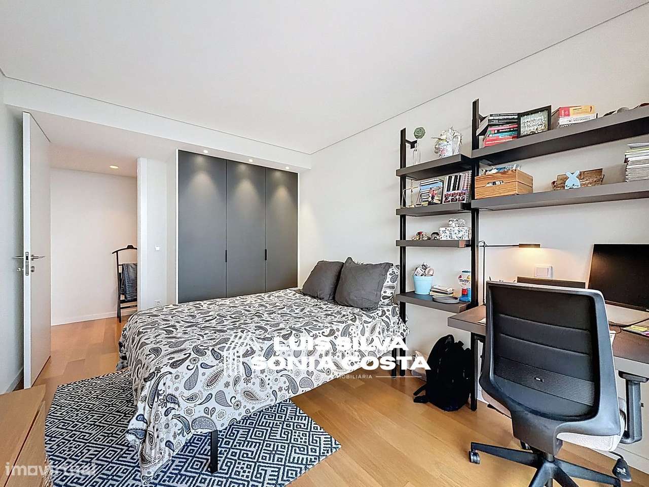 Apartamento T3 de Luxo com Terraço Panorâmico e Vista Rio Douro...-34