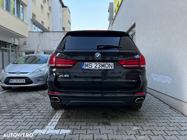 BMW X5 xDrive30d - 7