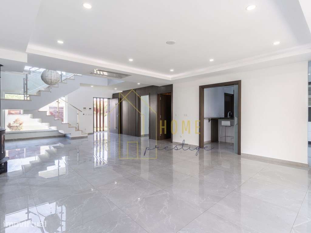 Moradia T4 com Piscina na Marisol - Conforto, Lazer e Proximidade d...-6