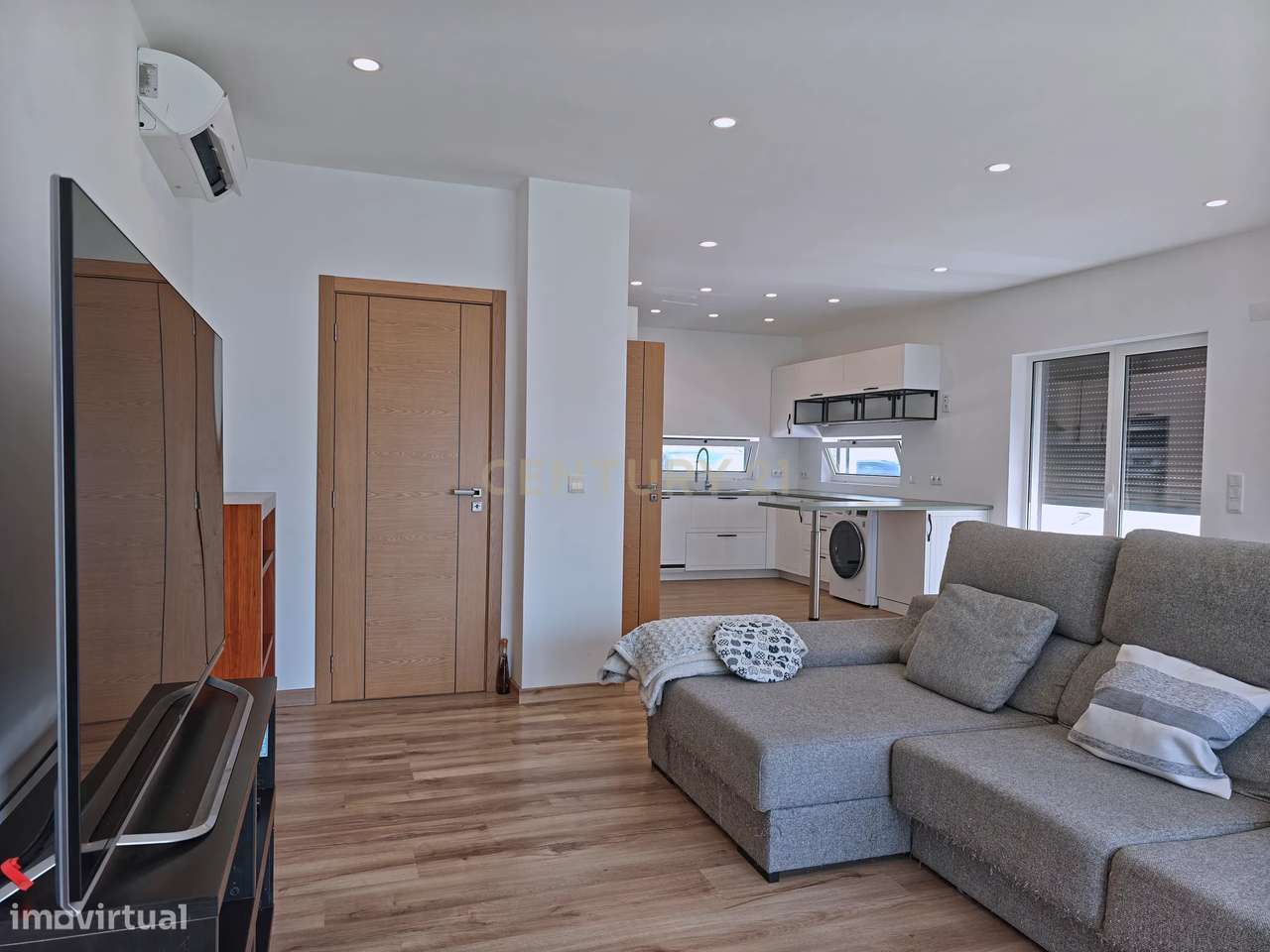 Moradia Contemporânea T3 + Escritório, com Jardim e Painéis Solares em-20