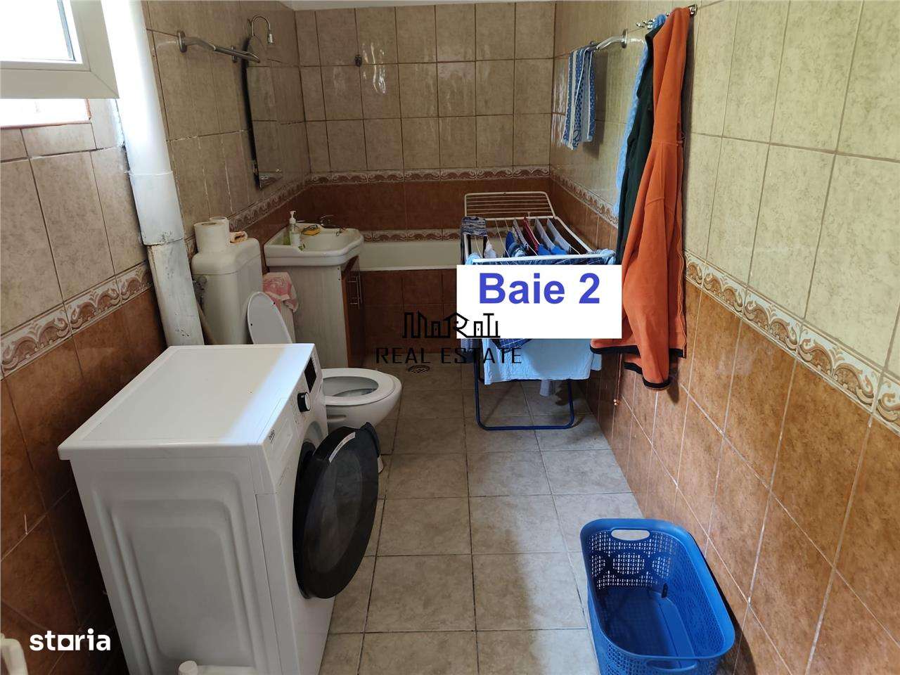 Proprietate spatioasa de vanzare in Gaesti, Dambovita - ideala pentru-13