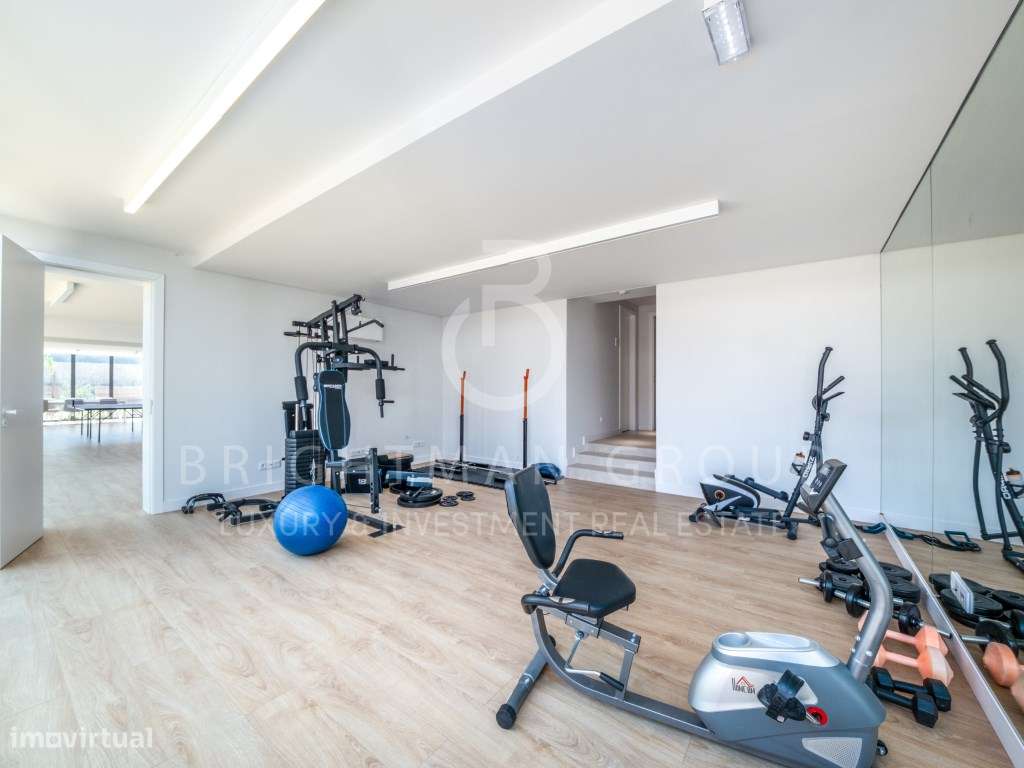 Apartamento T4 com jardim privativa, em Carcavelos-41