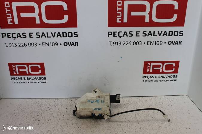 Fecho Porta Trás Direito Citroen C5 de 2010 - 1