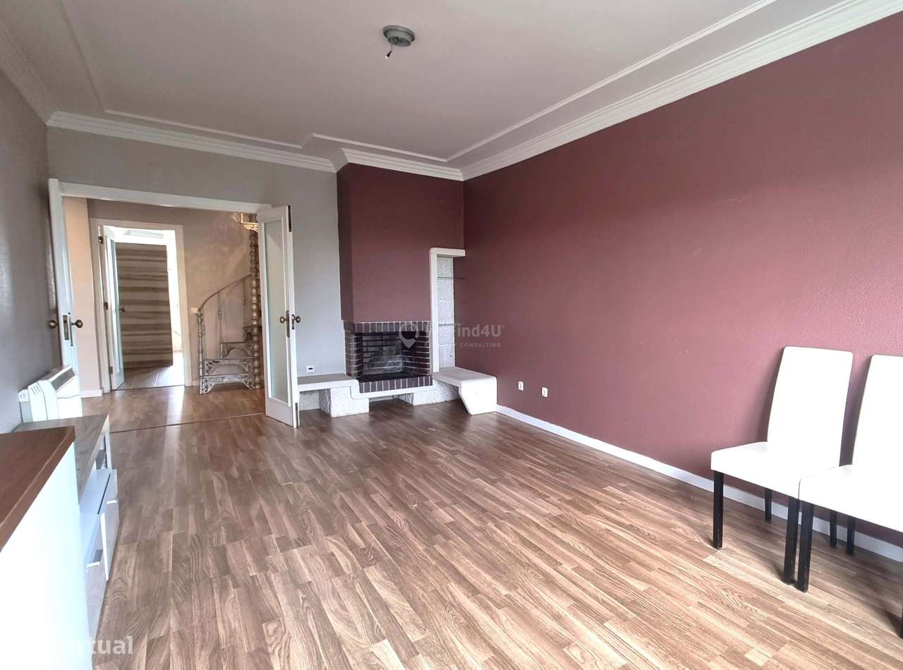 Arrendamento Apartamento T2+2 - 3 Quartos - 2 Casas de banho - 2 Salas - Grande imagem: 4/28