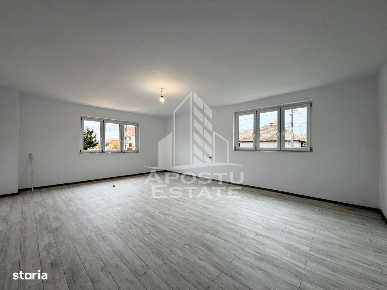 Casa 3 camere, locuri de parcare, ideala pentru firme, Chisoda - Imagine principală: 4/12