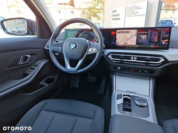 BMW Seria 3 - 21