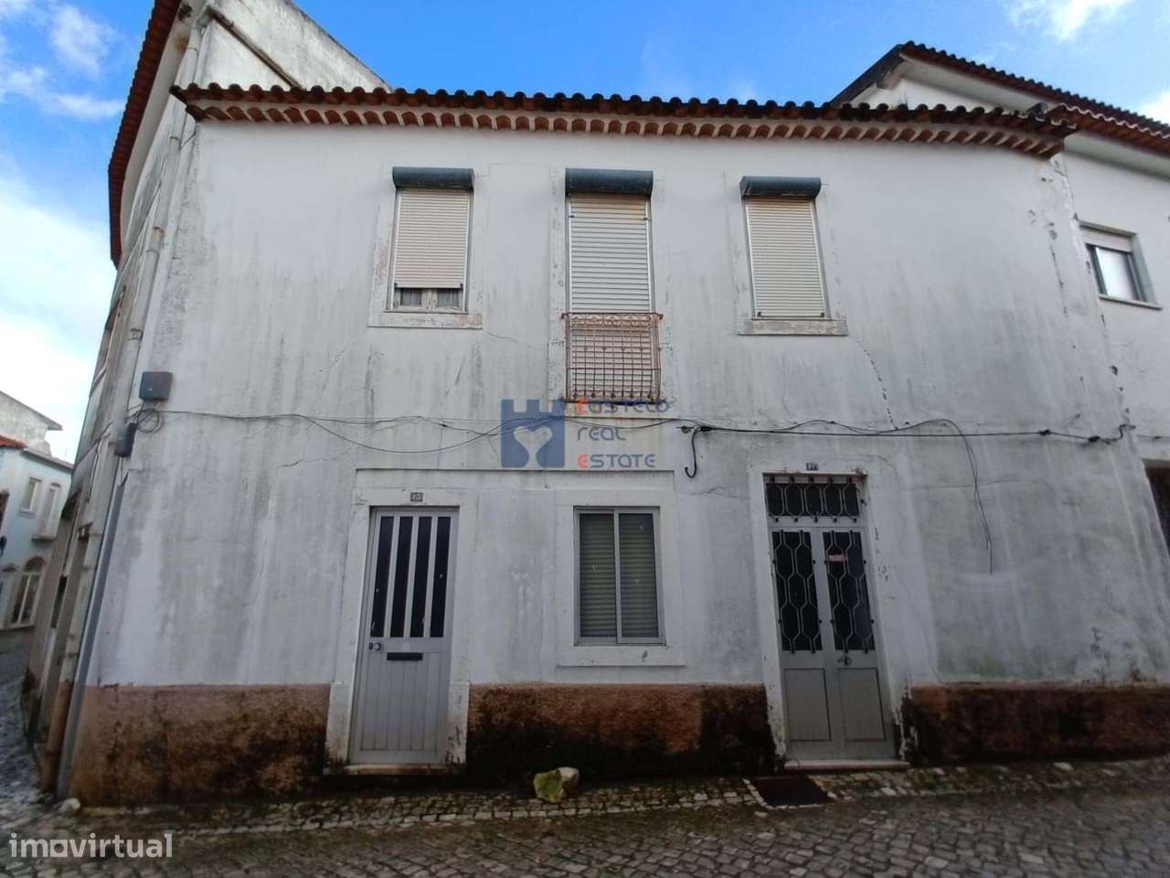 Prédio para converter em apartamentos-6