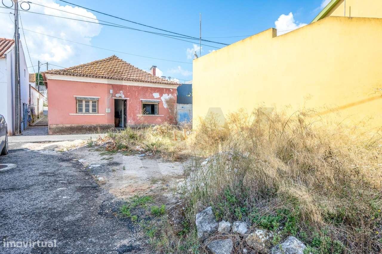 Moradia terrea de 4 assoalhadas no Cercal, Cadaval distrito de Lisboa-16