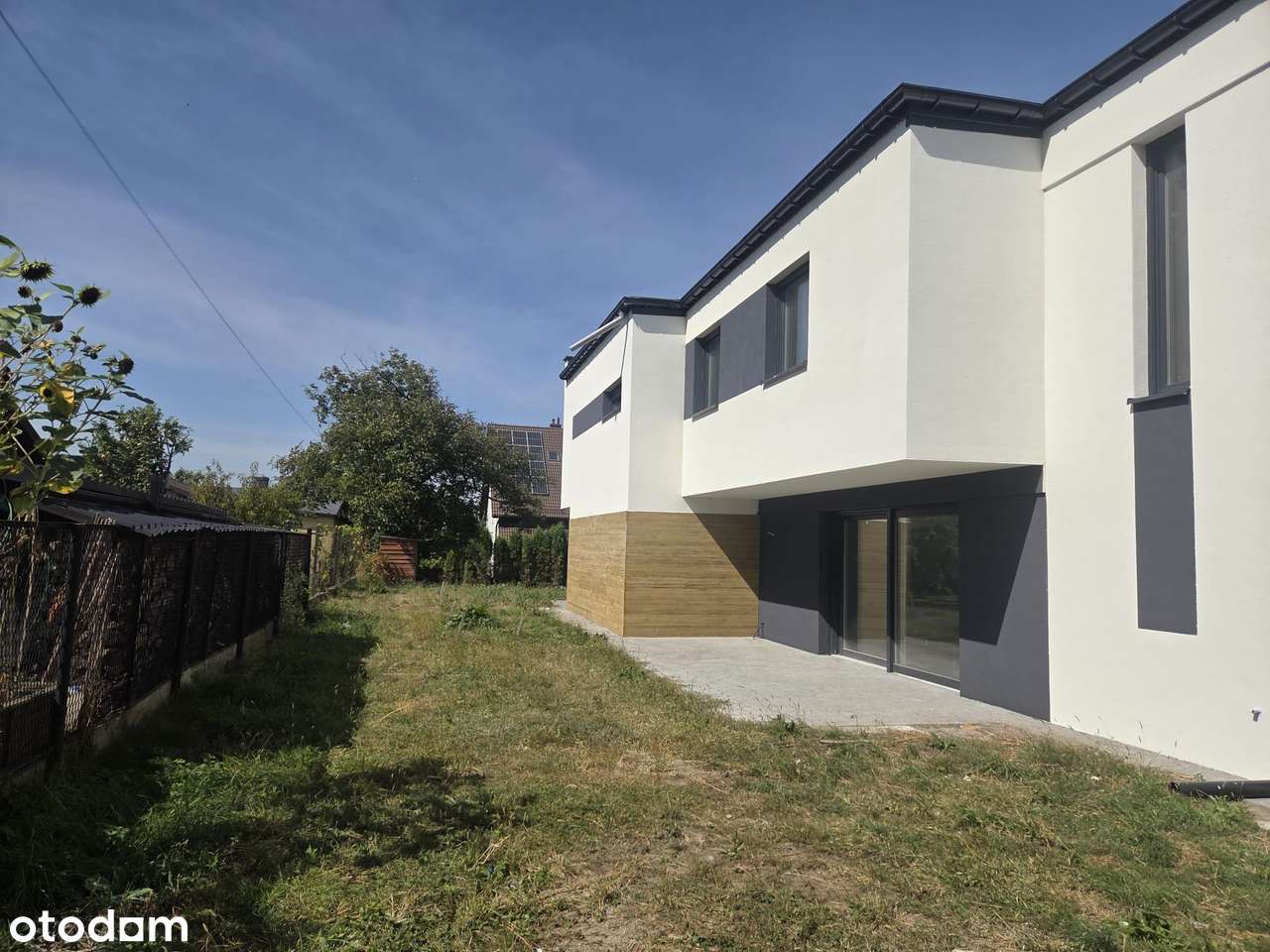 Dwupoziomowy apartament z dużym ogródkiem blisko centrum przy parku-7