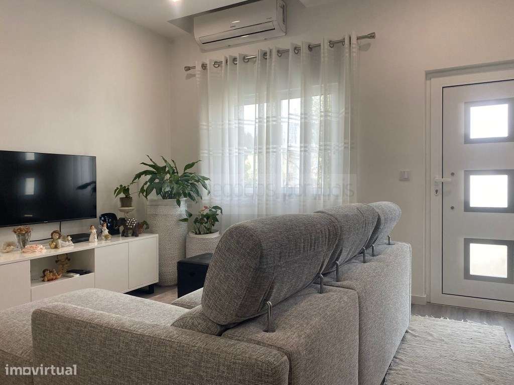 Moradia Térrea T3 - bem localizada-3