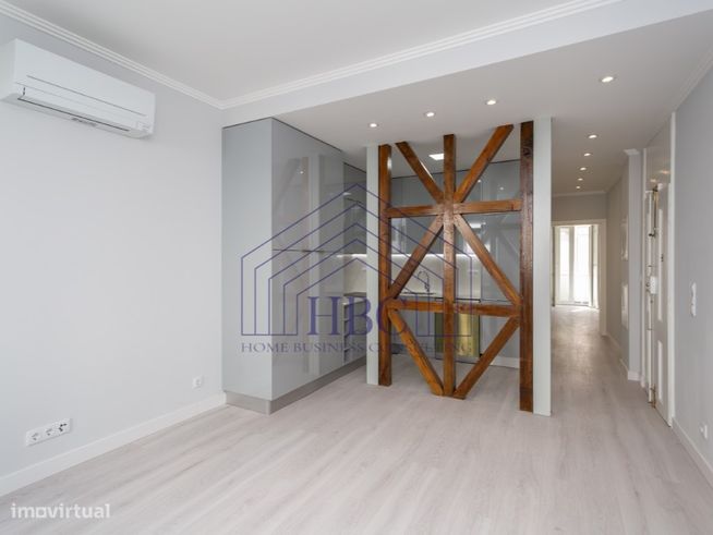 APARTAMENTO T2 RENOVADO, PRÓXIMO DO JARDIM DO PRÍNCIPE REAL-10