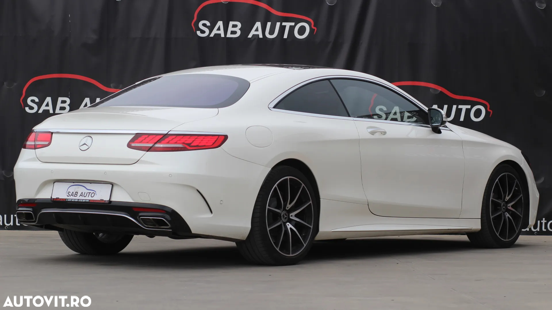 Mercedes-Benz S 560 Coupe 4Matic 9G-TRONIC - 17