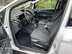 Ford Grand C-MAX - 23