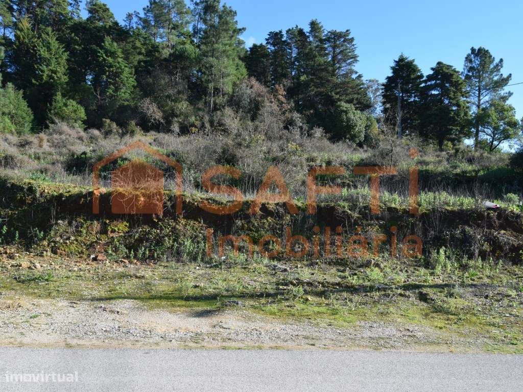 O Refúgio Perfeito a 8 Minutos de Coimbra - Terreno Urbano com 1.41... - Grande imagem: 4/21