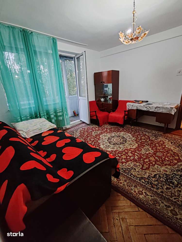 Apartament 3 camere - Imparatul Traian-1