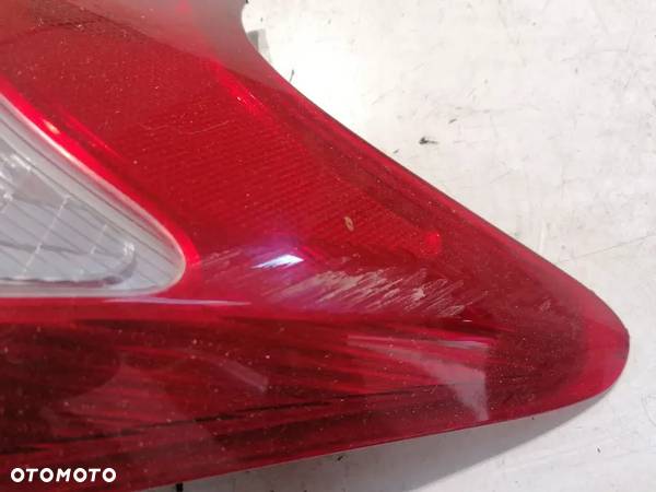 MITSUBISHI LANCER VIII 09r LAMPA LEWA TYLNA 22087977 - 2