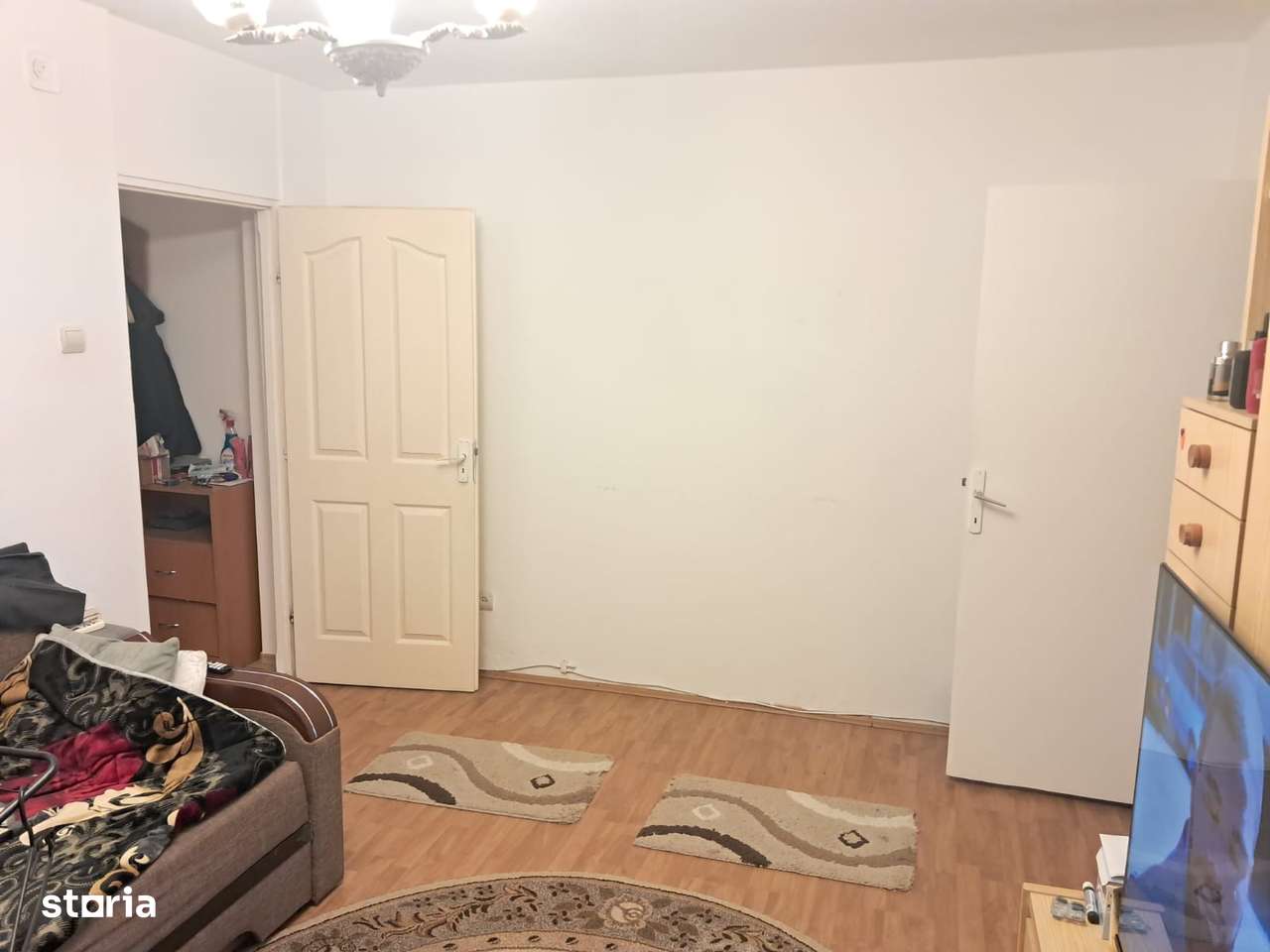 Vand apartament 2 camere in Deva, zona Scarisoara (Astoria), etaj 3 - Imagine principală: 5/17