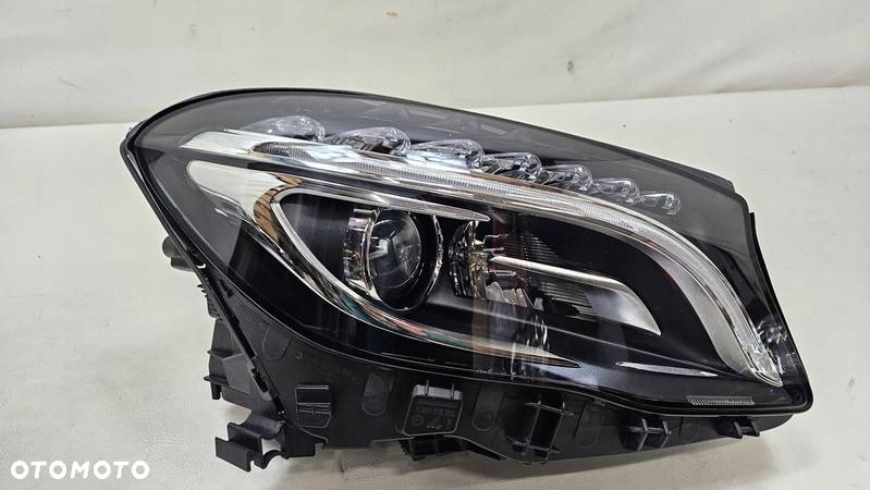 LAMPA LEWA PRAWA MERCEDES GLA W156 ILS BI-XENON A1569063700 A1569063800 - 14