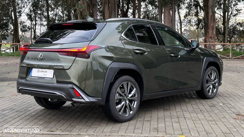 Lexus UX 250h Sport (Ecrã 12.3) - 5