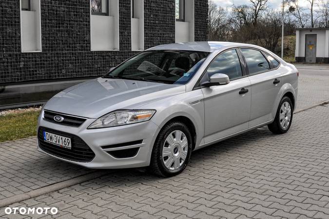 Ford Mondeo - 1