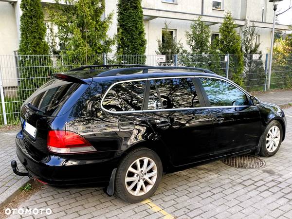 Volkswagen Golf VI 1.6 TDI Comfortline - 33