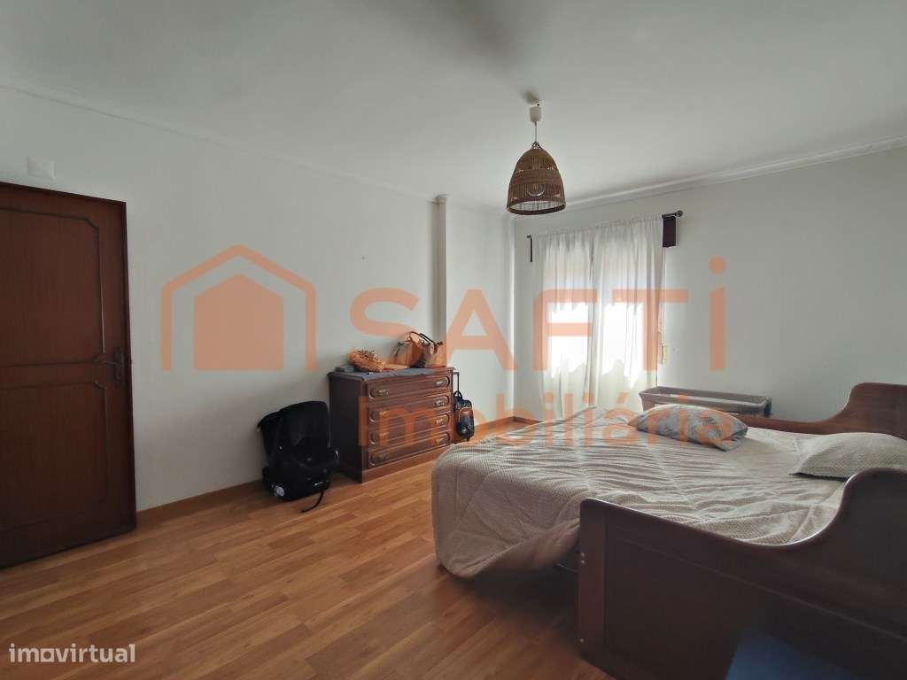 APARTAMENTO T2 MAIS ARRECADAÇÃO.-9