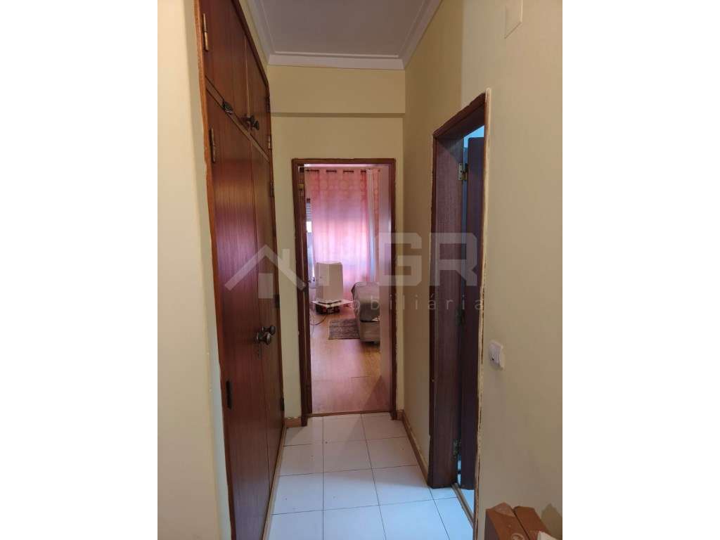 T3 | BOAS ÁREAS | 2 CASAS DE BANHO | ARRECADAÇÃO-11